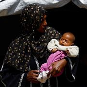 L’Oms: dal 2000 dimezzata la mortalità sotto i 5 anni