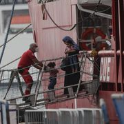 Il Papa: un dovere accogliere i bambini migranti