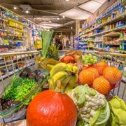 Spesa, per gli italiani la sostenibilità degli imballaggi non è più un optional