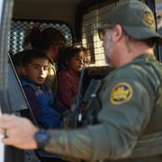 Immigrati sul confine messicano