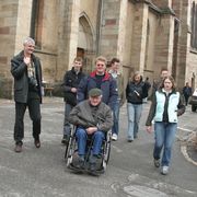 Caregiver, il “braccio destro del welfare”. In attesa del sostegno alle famiglie