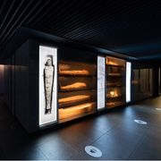 Mummie? No, persone. La parola è sguardo