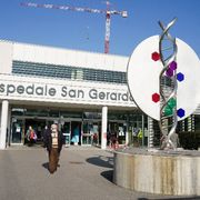 Dal Senegal a Monza: separate due gemelle siamesi unite per il capo