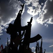 Nel 2025 il record di spesa mondiale per gli armamenti: sono 2.887 miliardi