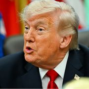 Trump minaccia di ridurre le truppe americane anche in Italia