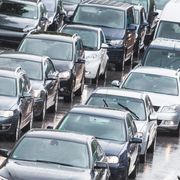 Mobilità urbana: ecco quanto pesano le auto vecchie sulla qualità dell'aria