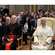 Un momento dell'udienza del Papa con i dipendenti della Conferenza episcopale italiana / VATICAN MEDIA