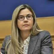 Spreco alimentare, Gadda (Iv): «Serve cultura condivisa per parlare ai giovani»