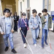 «Mettetevi nei nostri panni»: centinaia di studenti "alla prova" della disabilità