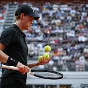 Più  premi agli atleti? I sindacalisti della racchetta e la piramide fragile del tennis