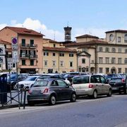 Giovane accoltellato in pieno centro da un sedicenne: cos'è successo a Prato