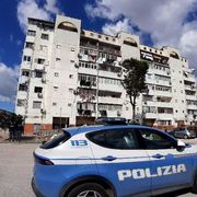 Agguati di camorra, risse e accoltellamenti: ma Napoli è una città che non vuole morire