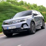 Opel Grandland integrale con doppio motore elettrico: ecco come va