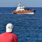 Dramma a Lampedusa, neonata muore per ipotermia dopo lo sbarco