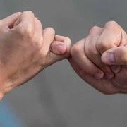I giovani credono ancora nelle promesse, e non per scherzo