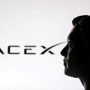 Le favole di Musk, le promesse e le scommesse sull'IA