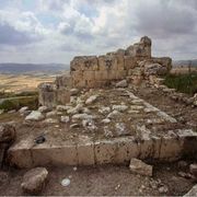 Così una legge consegnerà ai coloni israeliani i siti archeologici dei palestinesi