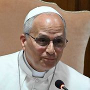 La prima enciclica del Papa: lavoro, guerra, informazione, “no” al potere degli algoritmi in mano a pochi che dominano l’umanità