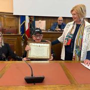Campobasso celebra "Giannino": il 90enne che cura le tombe dei bimbi mai nati