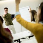 Come insegnare storia a scuola? Sì a un dibattito onesto e aperto