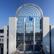 Giovani francescani all'Europarlamento: «Come La Pira, costruiamo la pace»