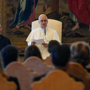 Leone XIV sulla salute mentale dei giovani: «Una delle sfide più urgenti»
