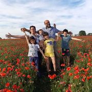 La famiglia Mason al completo: Oscar con Giovanna, Giacomo, Francesca, Bianca e Andrea