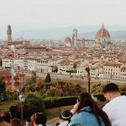 Firenze vuole contenere gli Airbnb anche in periferia
