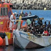Dalle isole Canarie fino a Lampedusa: inizia il pellegrinaggio del Papa sulle rotte dei migranti