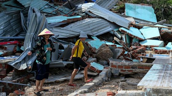 Il tifone Kalmaegi devasta Filippine e Vietnam: quasi 200 morti