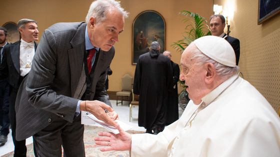 La proposta: "crediti sociali" per le aziende che lavorano con digitale e IA