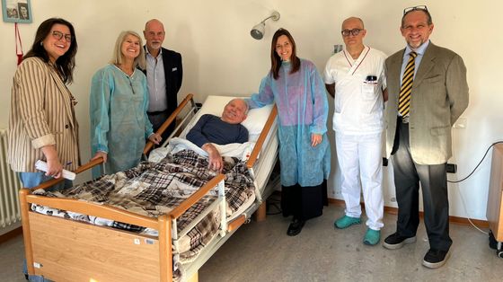 I familiari dei pazienti si sono messi per 24 ore nei panni di medici e infermieri