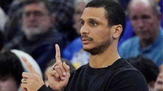 Un diacono per la Nba: il sogno di Joe Mazzulla, coach dei Boston Celtics