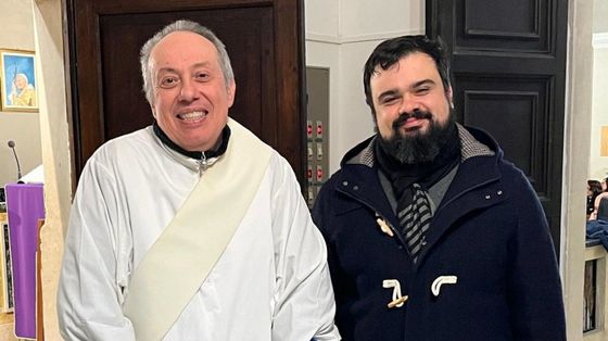 Don Luigi, il prete con la sclerosi multipla "scelto" dai parrocchiani