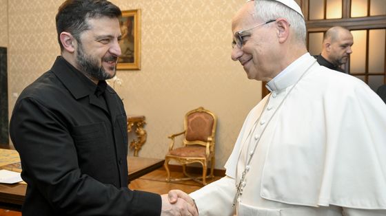 Il dialogo per la pace, il rientro dei bambini: cosa si sono detti il Papa e Zelensky