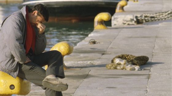 La povertà non si cura (solo) con i sussidi