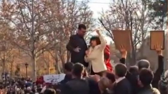 Retata a una manifestazione, arrestata la Nobel iraniana Narges Mohammadi