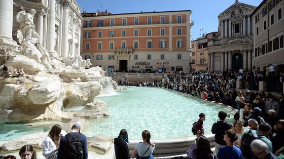 Fontana di Trevi. Foto d'archivio