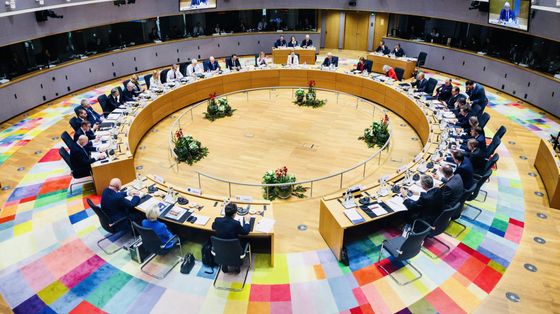 I finanziamenti all'Ucraina, i dubbi europei e la posizione dell'Italia