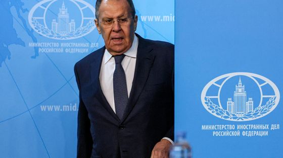 La Russia fa asse con Trump sulla Groenlandia e attacca l'Italia