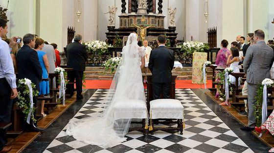 I dati Istat sul calo dei matrimoni
ci dicono che abbiamo un problema