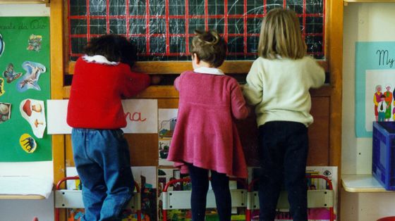 Nidi, si riduce il divario tra bambini e posti disponibili: un effetto del calo delle nascite
