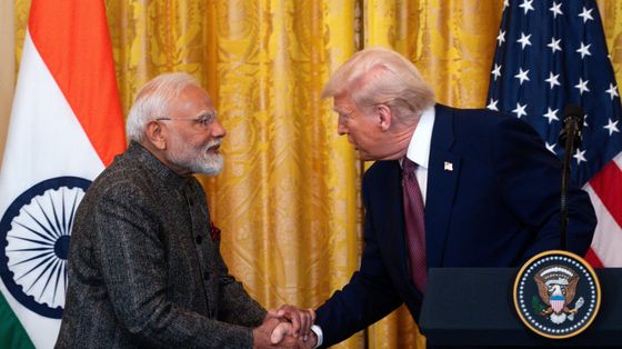 Il primo ministro indiano Narendra Modi con il presidente Usa Donald Trump alla Casa Bianca il 13 febbraio del 2025