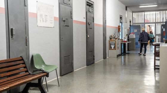 Torino, otto condanne per le violenze degli agenti in carcere