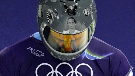 Lo skeletonista Vladyslav: «Porto sul casco il lutto della mia Ucraina»