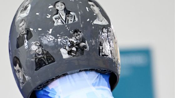 Vladyslav, l’ucraino dello skeleton squalificato per il casco della pace e della memoria