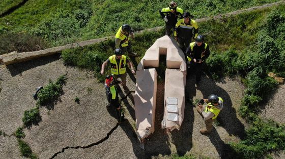 La croce di Niscemi è stata recuperata e indica la strada della speranza