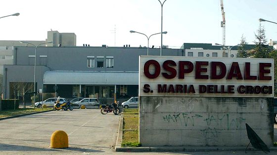 Sei medici sono indagati a Ravenna per aver negato ingressi nei Cpr: cosa sappiamo
