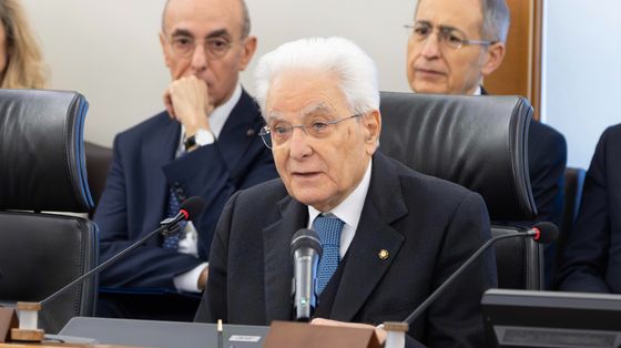 Lo scontro sulla riforma e il richiamo di Mattarella al rispetto del Csm