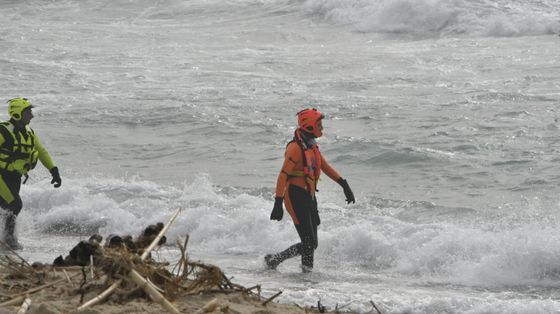 Cadaveri in mare, l'appello dalla Tunisia: «Aiutateci a identificare i corpi dei nostri cari»